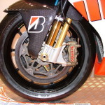 Карбоновые тормозные диски на мотоцикле Ducati Desmosedici
